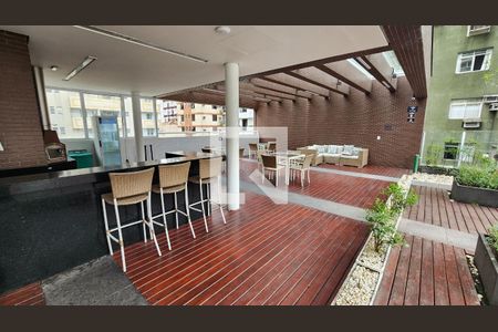 Studio para alugar com 74m², 1 quarto e 1 vaga Studio para alugar com 74m², 1 quarto e 1 vagaÁrea comum - Churrasqueira