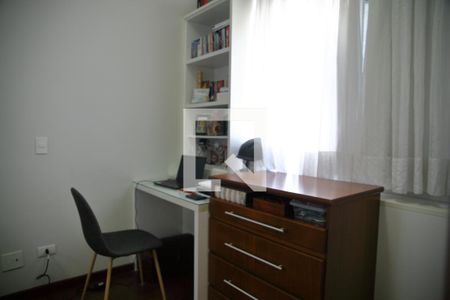 Apartamento à venda com 142m², 3 quartos e 2 vagasQuarto 2