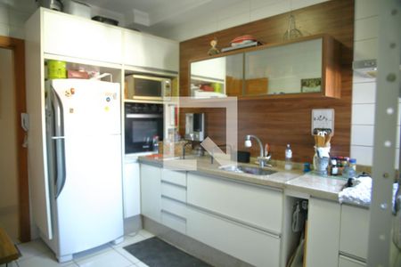 Apartamento à venda com 142m², 3 quartos e 2 vagasCozinha - Armários