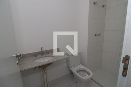 Apartamento à venda com 67m², 2 quartos e sem vagaBanheiro da Suíte