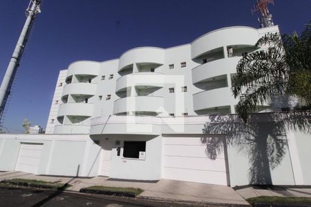 Apartamento para alugar com 42m², 1 quarto e 1 vagaFachada