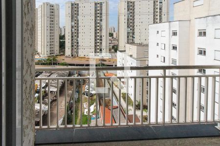 Varanda de apartamento para alugar com 2 quartos, 49m² em Vila Antonieta, São Paulo