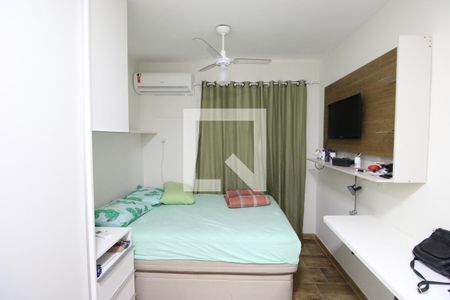Suite de apartamento para alugar com 3 quartos, 80m² em Vicente de Carvalho, Rio de Janeiro