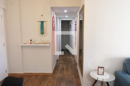 corredor de apartamento para alugar com 3 quartos, 80m² em Vicente de Carvalho, Rio de Janeiro