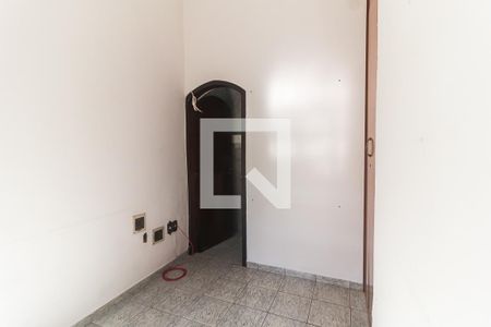Casa para alugar com 551m², 15 quartos e 4 vagas Casa para alugar com 551m², 15 quartos e 4 vagasQuarto 14 - Suíte 4