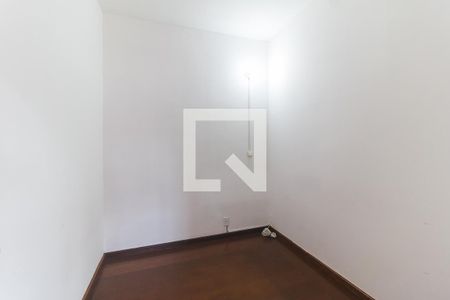 Casa para alugar com 551m², 15 quartos e 4 vagas Casa para alugar com 551m², 15 quartos e 4 vagasQuarto 3