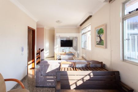 Sala 2 de apartamento para alugar com 4 quartos, 168m² em Dona Clara, Belo Horizonte