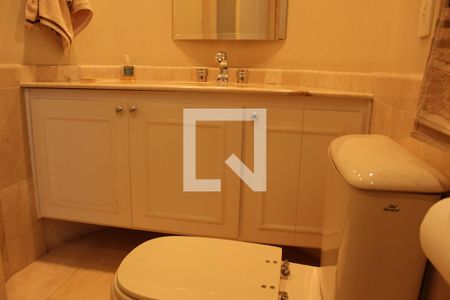 Apartamento para alugar com 136m², 2 quartos e 2 vagasBanheiro da Suíte 1