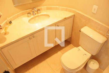 Apartamento para alugar com 136m², 2 quartos e 2 vagasBanheiro da Suíte 1