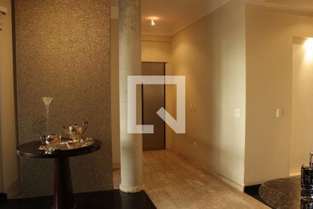 Apartamento para alugar com 136m², 2 quartos e 2 vagasSalas