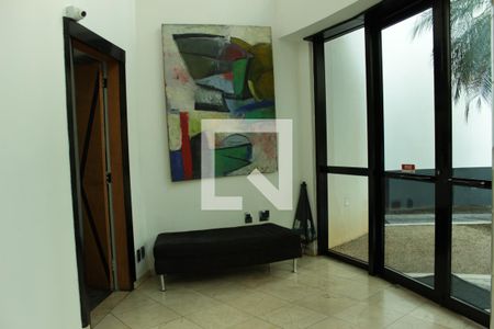 Apartamento para alugar com 136m², 2 quartos e 2 vagasHall Social