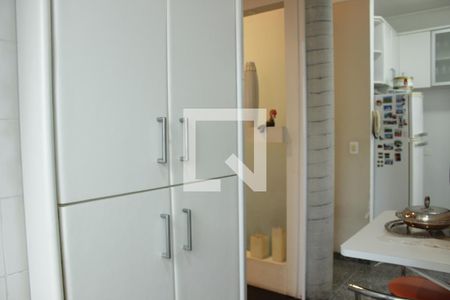 Apartamento para alugar com 136m², 2 quartos e 2 vagasÁrea de Serviço