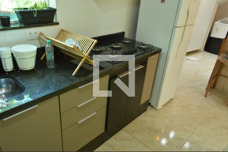 Casa de condomínio à venda com 89m², 2 quartos e 1 vagaCozinha