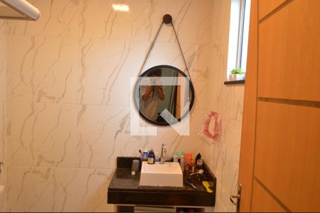 Casa de condomínio à venda com 89m², 2 quartos e 1 vagaBanheiro da Suíte