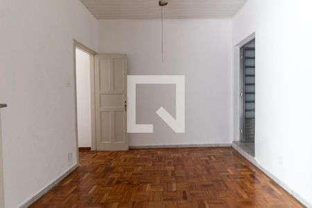 Suíte de casa para alugar com 3 quartos, 252m² em Vila Marte, São Paulo