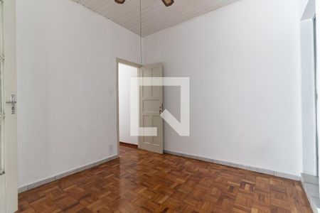 Suíte de casa para alugar com 3 quartos, 252m² em Vila Marte, São Paulo