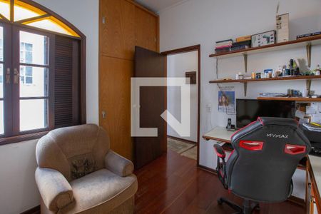 Casa à venda com 400m², 3 quartos e 3 vagas Casa à venda com 400m², 3 quartos e 3 vagasQuarto 3