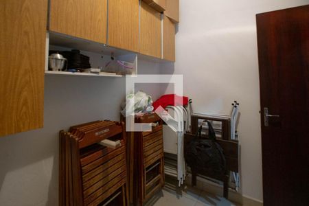 Casa à venda com 400m², 3 quartos e 3 vagas Casa à venda com 400m², 3 quartos e 3 vagasSegundo quarto de serviço