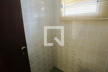 Casa à venda com 400m², 3 quartos e 3 vagas Casa à venda com 400m², 3 quartos e 3 vagasLavabo