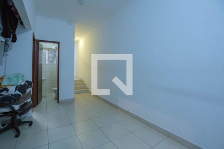 Casa à venda com 400m², 3 quartos e 3 vagas Casa à venda com 400m², 3 quartos e 3 vagasLavanderia