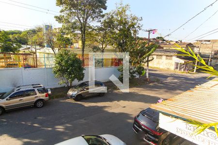 Casa à venda com 220m², 4 quartos e 2 vagas Casa à venda com 220m², 4 quartos e 2 vagasVista da Varanda da Suíte