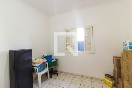 Casa à venda com 220m², 4 quartos e 2 vagas Casa à venda com 220m², 4 quartos e 2 vagasQuarto 3