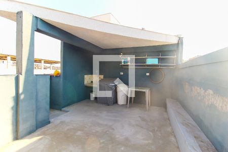 Casa à venda com 220m², 4 quartos e 2 vagas Casa à venda com 220m², 4 quartos e 2 vagasÁrea de Serviço