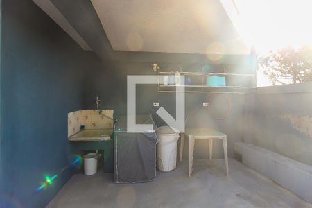 Casa à venda com 220m², 4 quartos e 2 vagas Casa à venda com 220m², 4 quartos e 2 vagasÁrea de Serviço