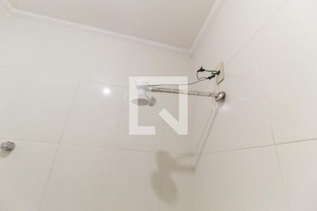 Casa à venda com 220m², 4 quartos e 2 vagas Casa à venda com 220m², 4 quartos e 2 vagasBanheiro 2