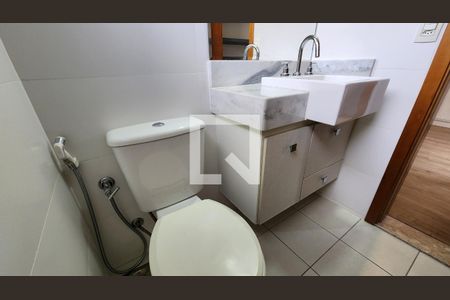 Casa de condomínio à venda com 293m², 3 quartos e 4 vagasBanheiro da Suíte 3