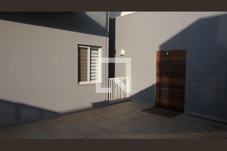 Casa de condomínio à venda com 293m², 3 quartos e 4 vagasQuintal