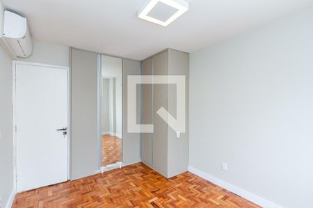 Suíte 1 de apartamento à venda com 2 quartos, 72m² em Vila Uberabinha, São Paulo
