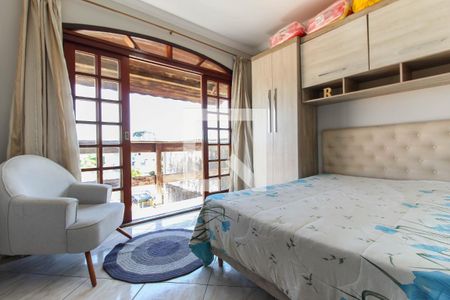 Casa à venda com 238m², 4 quartos e 2 vagas Casa à venda com 238m², 4 quartos e 2 vagasQuarto 2