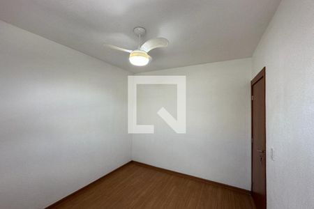 Dormitório 01 de apartamento para alugar com 2 quartos, 50m² em Jardim Manoel Penna, Ribeirão Preto