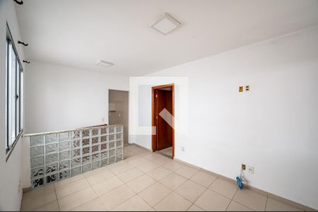 Sala de casa para alugar com 3 quartos, 170m² em Conjunto Residencial Jardim Canaã, São Paulo