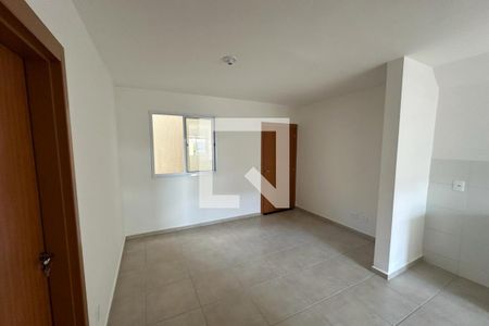 Sala de apartamento para alugar com 2 quartos, 50m² em Subsetor Norte - 7 (n-7), Ribeirão Preto