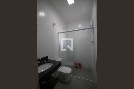 Banheiro de kitnet/studio para alugar com 1 quarto, 35m² em Jardim Sao Guilherme Ii, Sorocaba