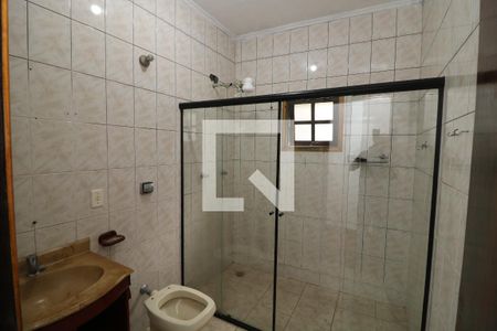 Banheiro de casa para alugar com 1 quarto, 40m² em Chácara Mafalda, São Paulo
