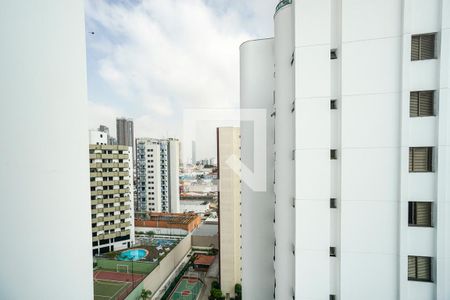 Apartamento à venda com 130m², 3 quartos e 3 vagasVista do quarto 02