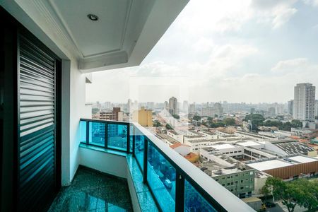 Apartamento à venda com 130m², 3 quartos e 3 vagasVaranda