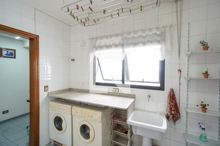 Apartamento à venda com 130m², 3 quartos e 3 vagasÁrea de serviço