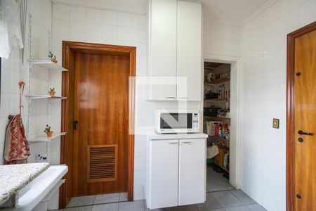 Apartamento à venda com 130m², 3 quartos e 3 vagasÁrea de serviço