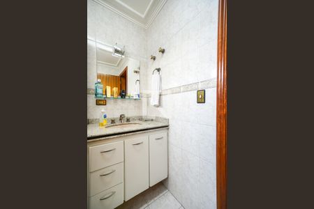 Apartamento à venda com 130m², 3 quartos e 3 vagasBanheiro social