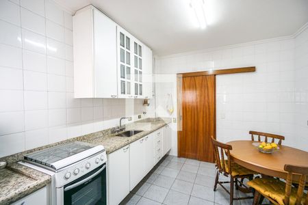 Apartamento à venda com 130m², 3 quartos e 3 vagasCozinha