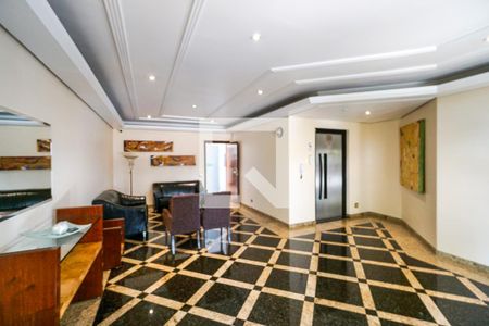 Apartamento à venda com 130m², 3 quartos e 3 vagasHall social