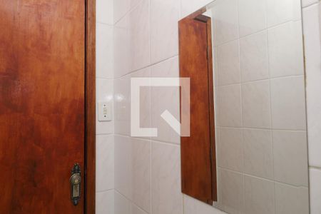Casa de condomínio à venda com 80m², 2 quartos e 1 vagaLavabo