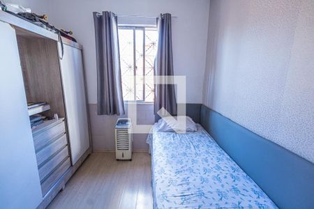 Casa à venda com 76m², 3 quartos e 3 vagas Casa à venda com 76m², 3 quartos e 3 vagasQuarto 3