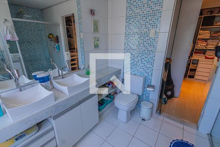 Casa à venda com 76m², 3 quartos e 3 vagas Casa à venda com 76m², 3 quartos e 3 vagasSuite / banheira