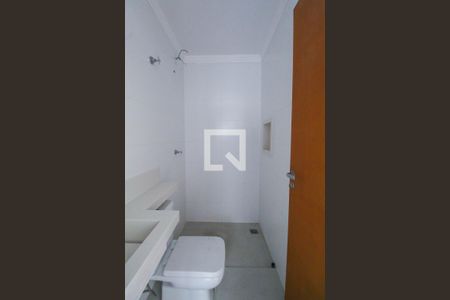 Banheiro de kitnet/studio para alugar com 1 quarto, 40m² em Vila Regente Feijó, São Paulo