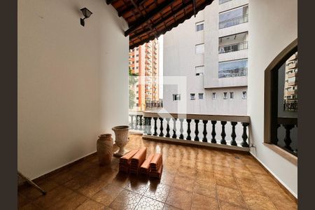 Casa à venda com 377m², 3 quartos e sem vagaVaranda